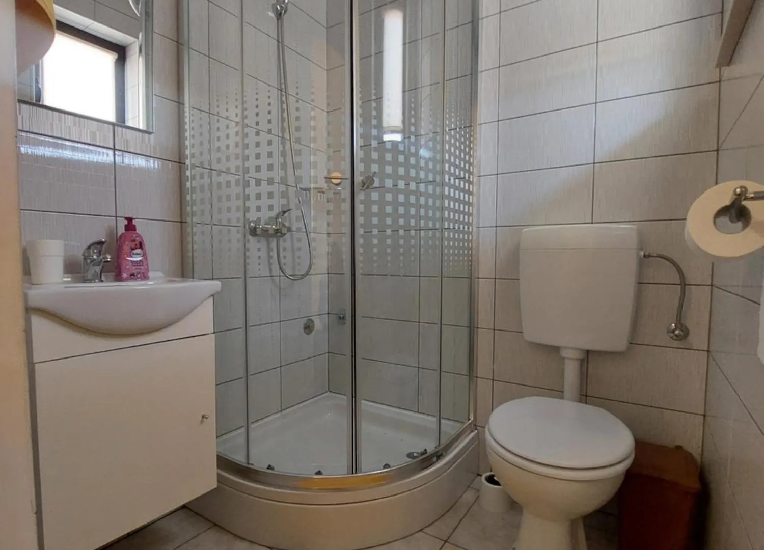Apartman Luna Apartment Kornic 0*,  Croatia